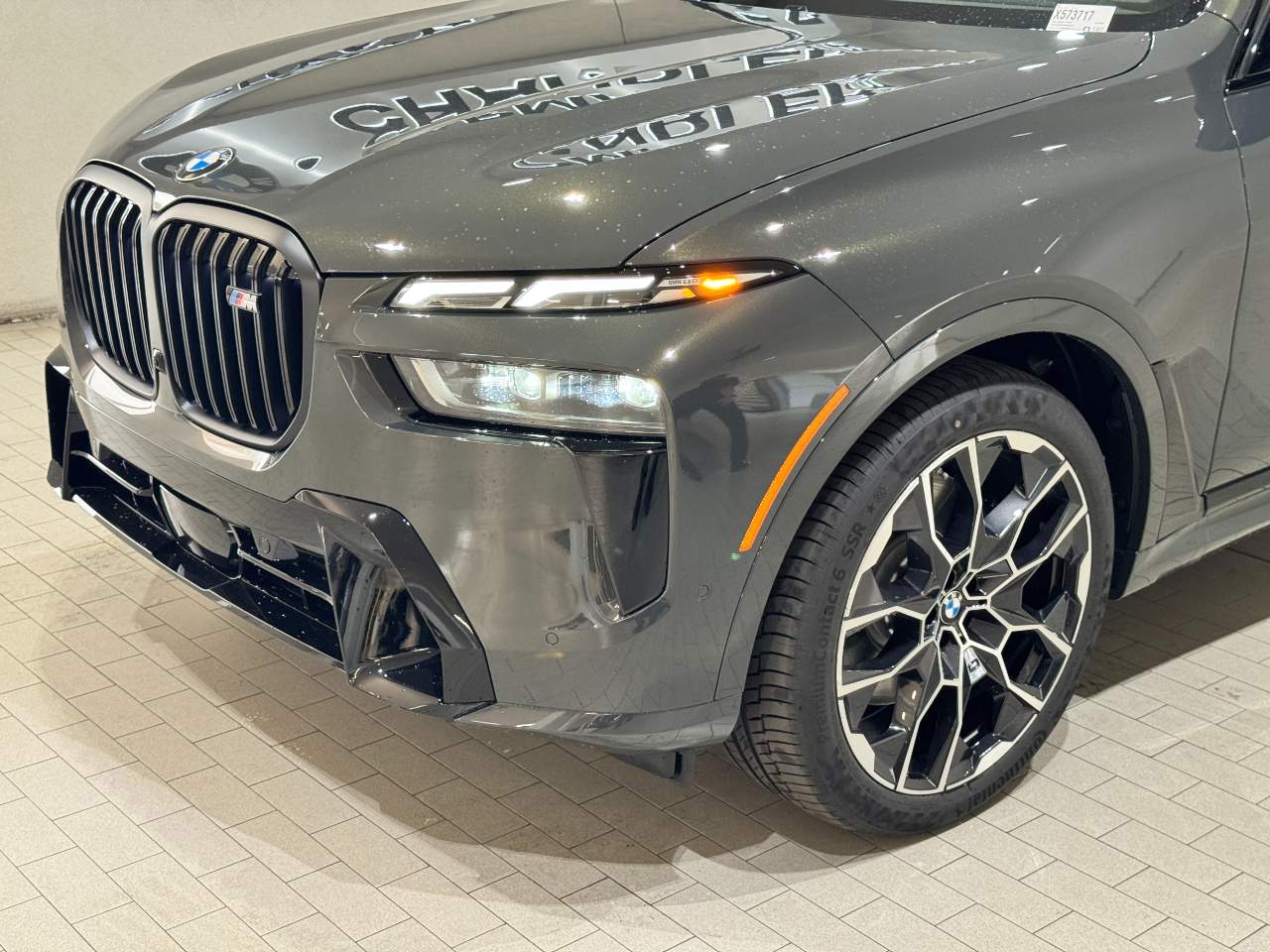 2027 BMW X7 M60i