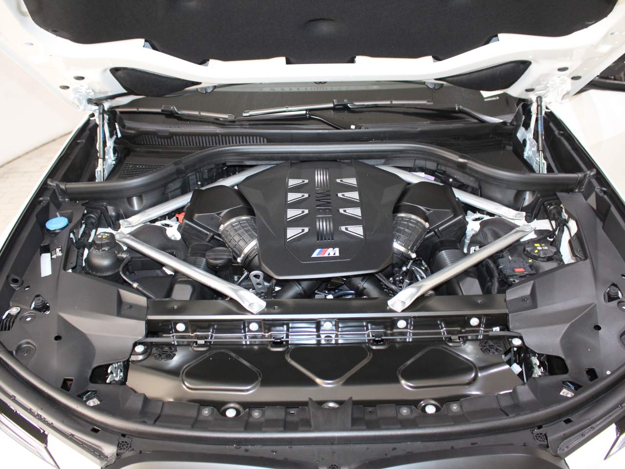 2026 BMW X7 M60i