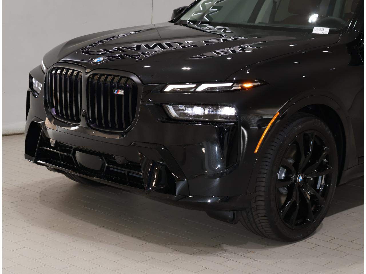 2027 BMW X7 M60i