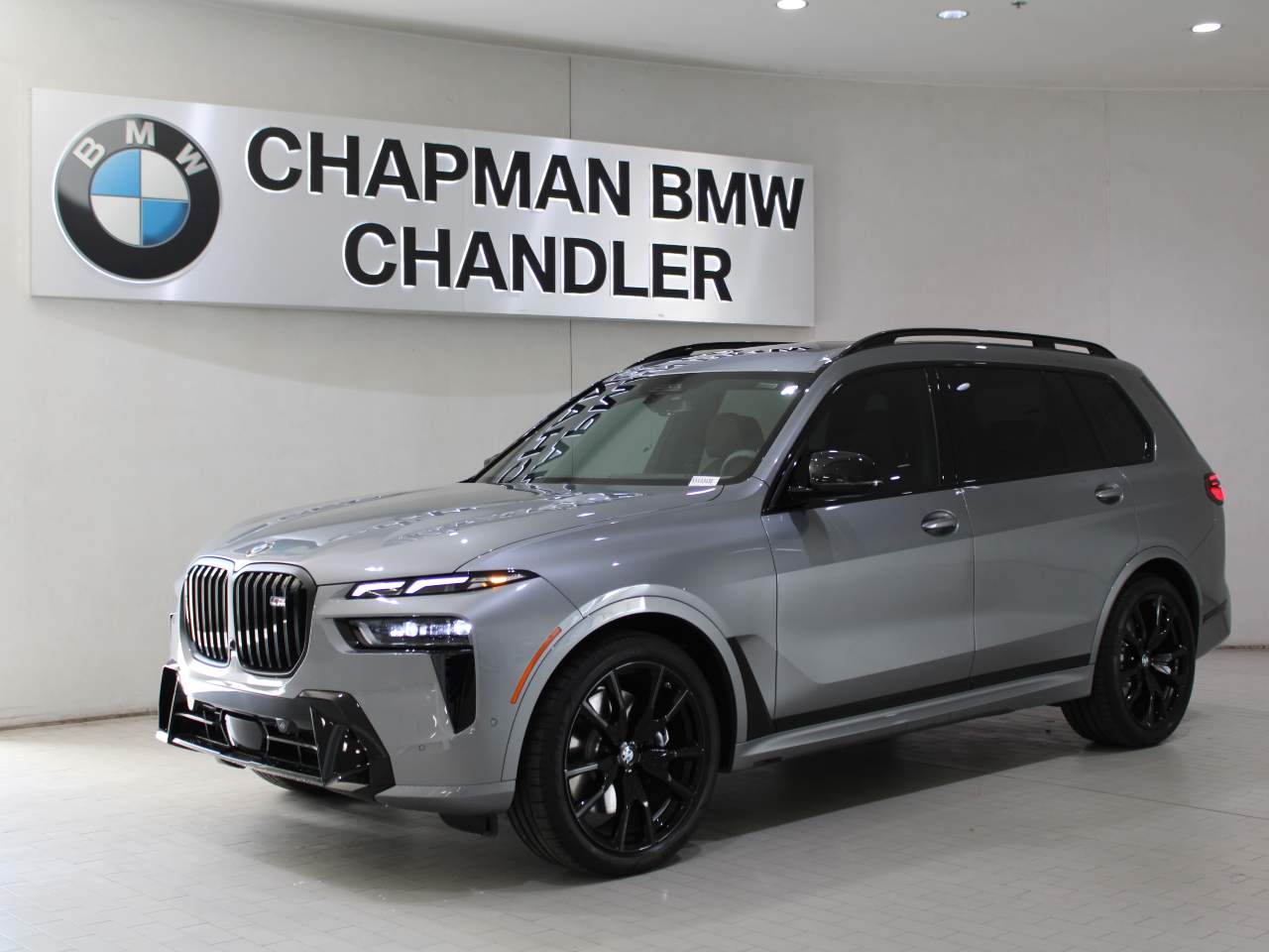 2025 BMW X7 M60i