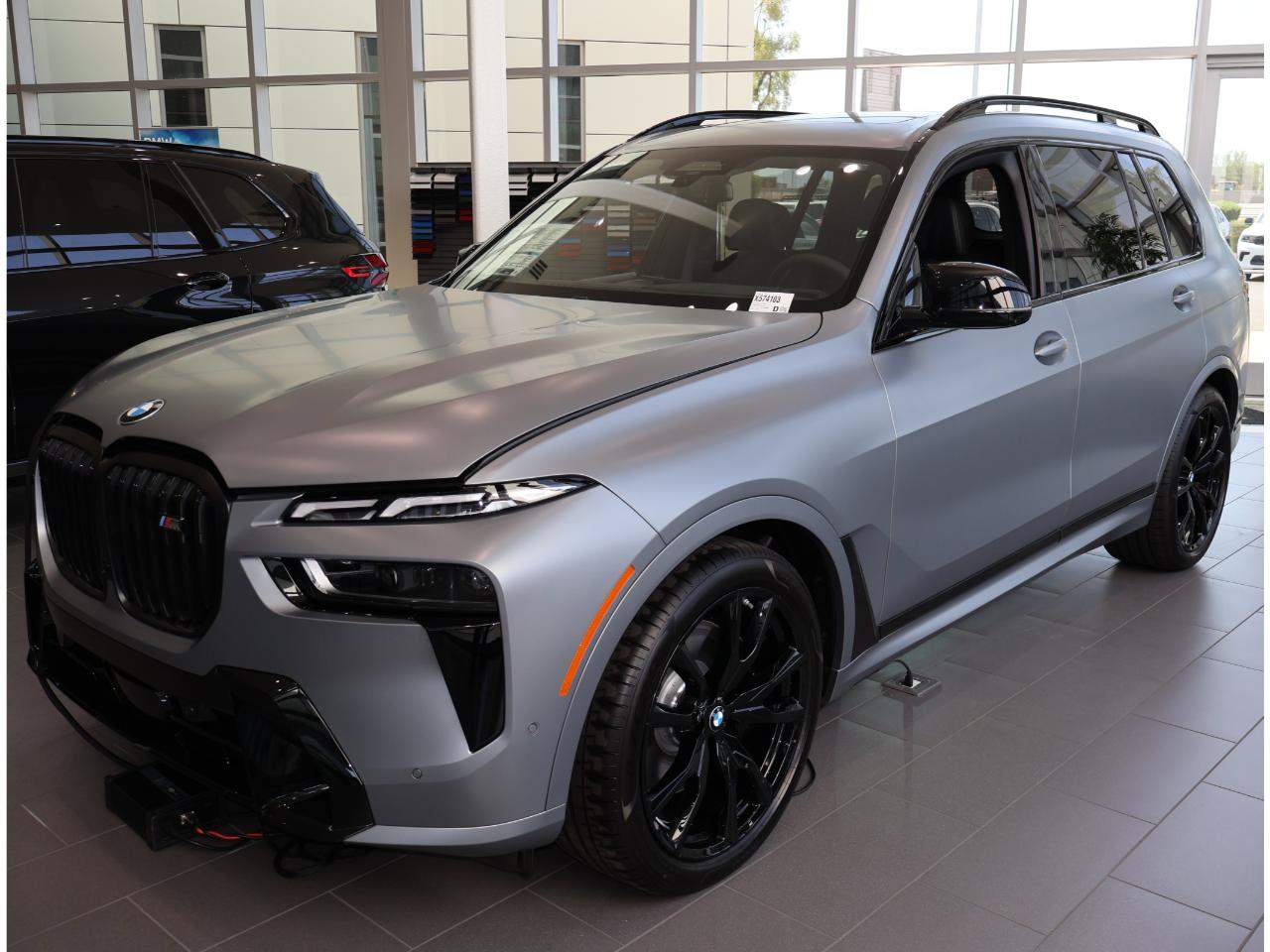 2027 BMW X7 M60i