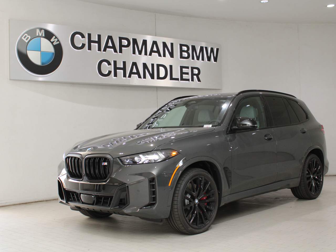 2025 BMW X5 M60i