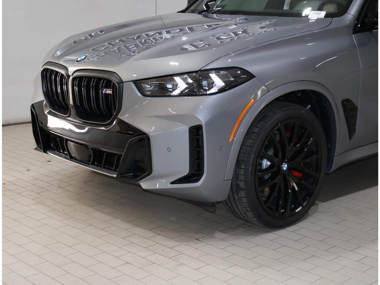 2026 BMW X5 M60i