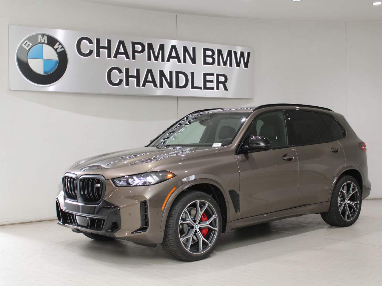 2025 BMW X5 M60i