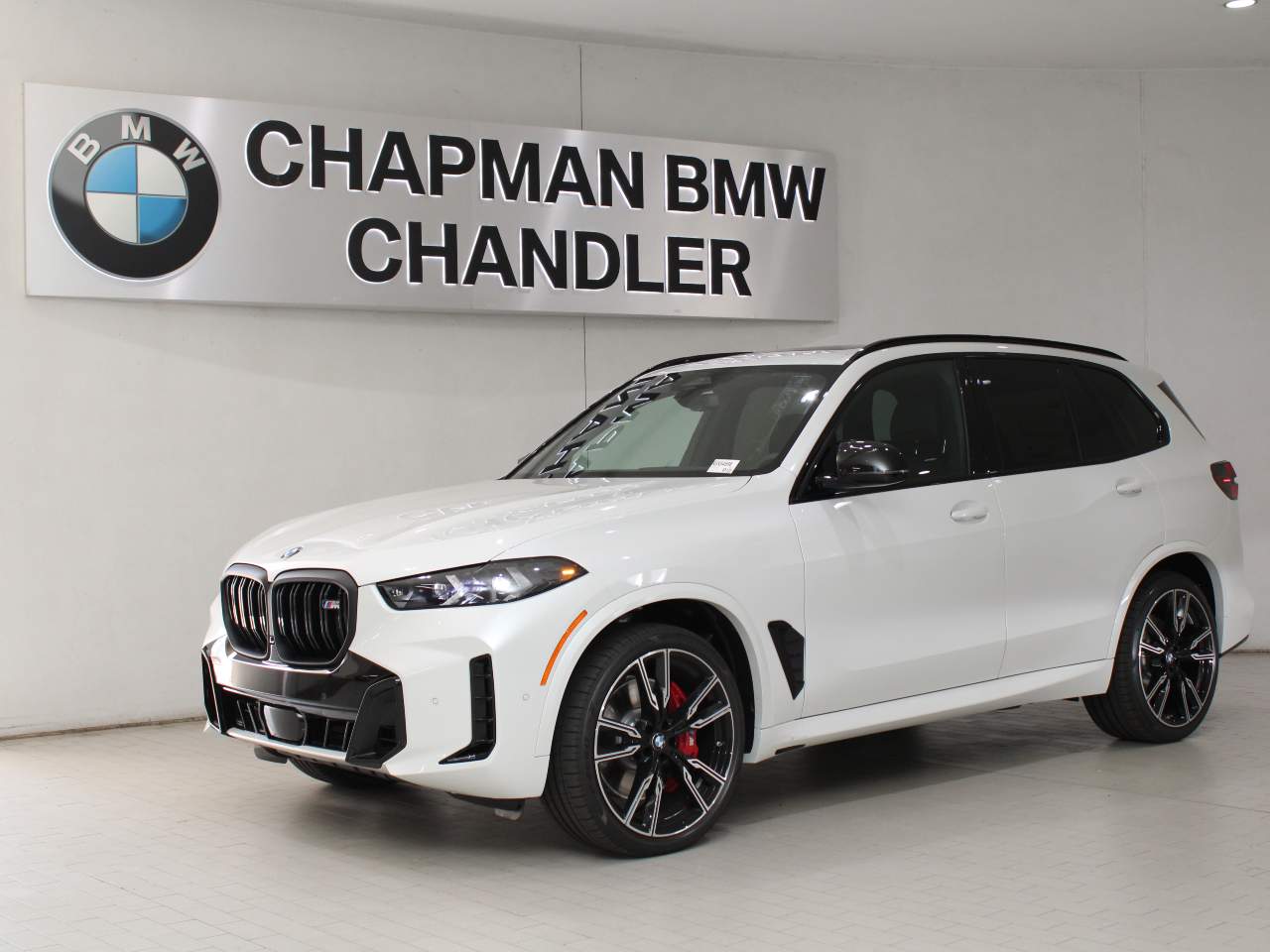 2025 BMW X5 M60i