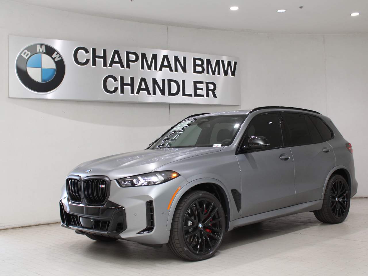 2025 BMW X5 M60i