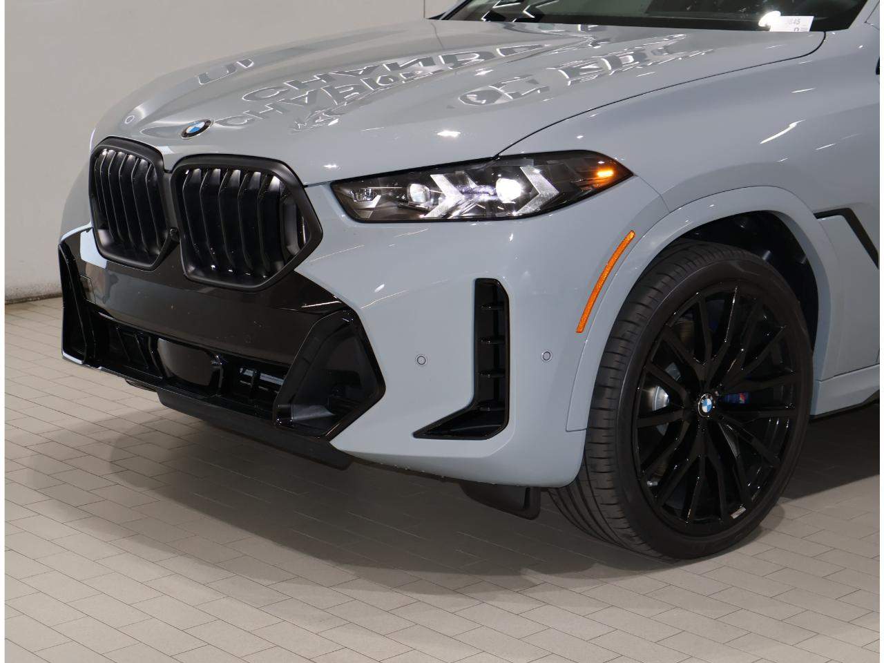 2027 BMW X6 xDrive40i