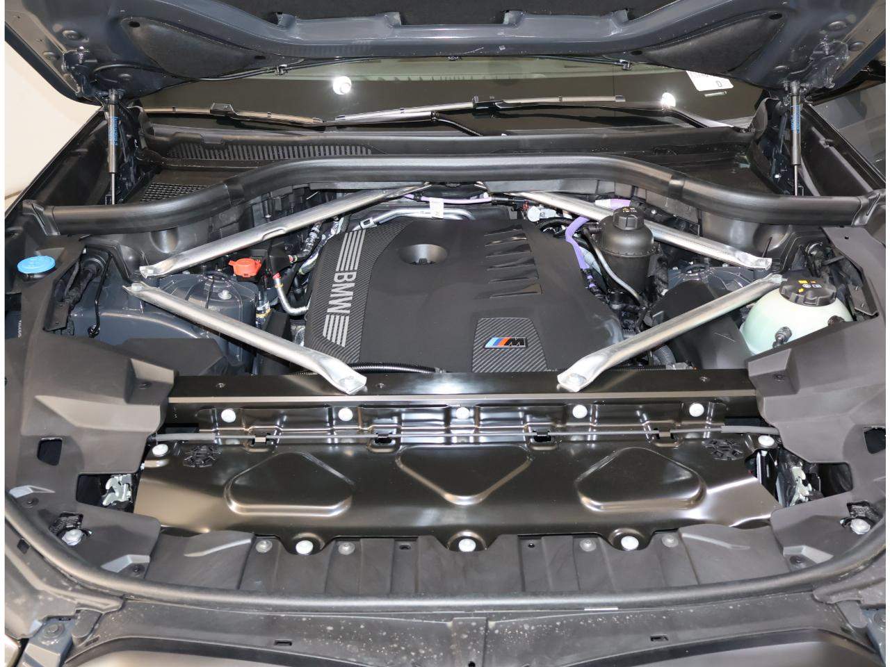 2027 BMW X6 xDrive40i