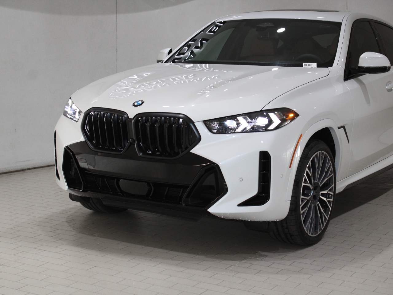 2026 BMW X6 xDrive40i