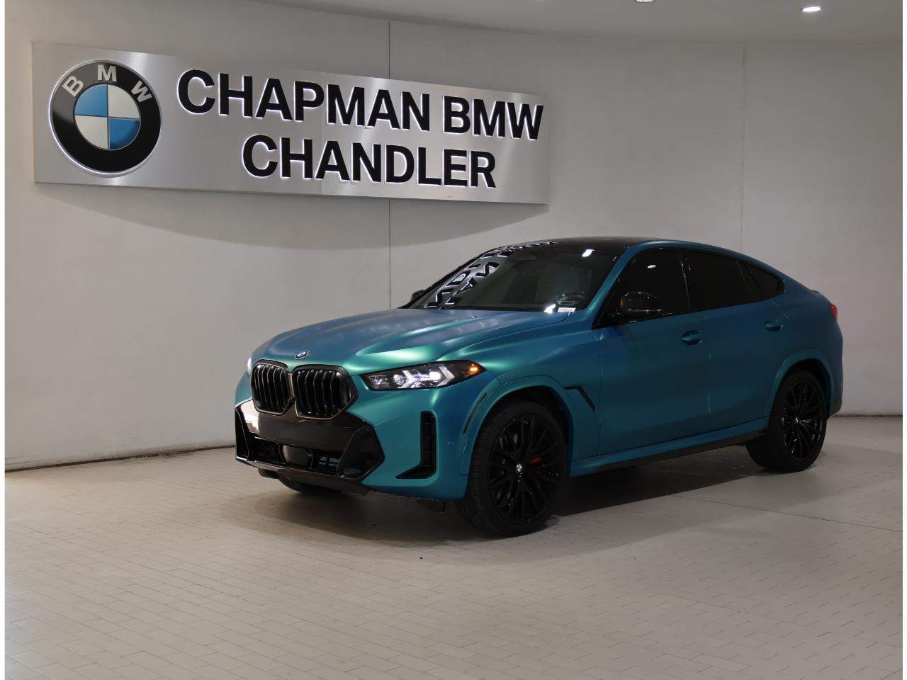 2025 BMW X6 xDrive40i