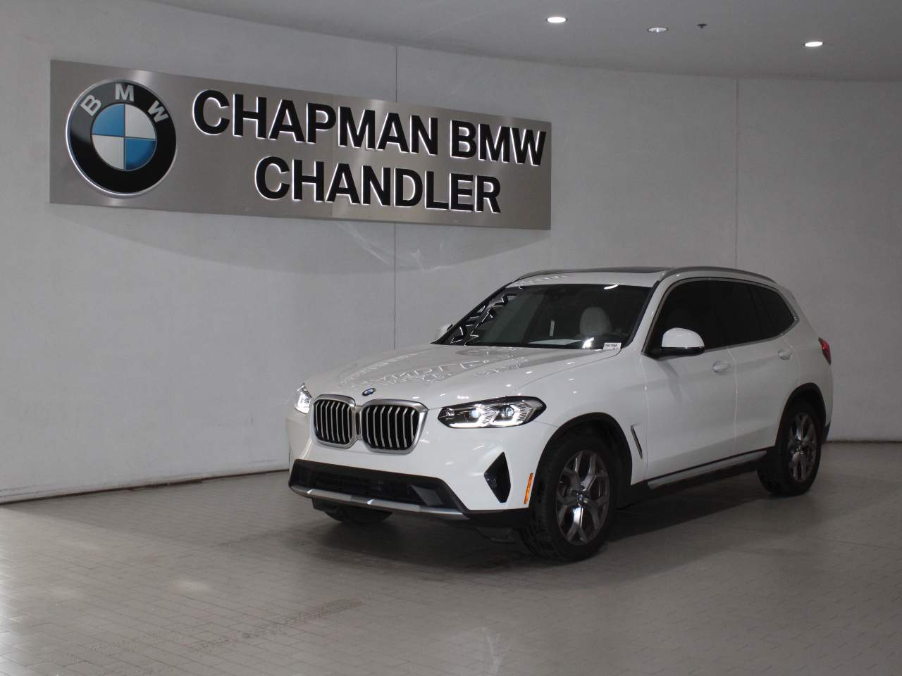 2022 BMW X3 30i's photo