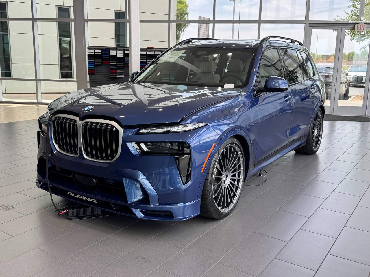 2026 BMW X7 ALPINA XB7's photo