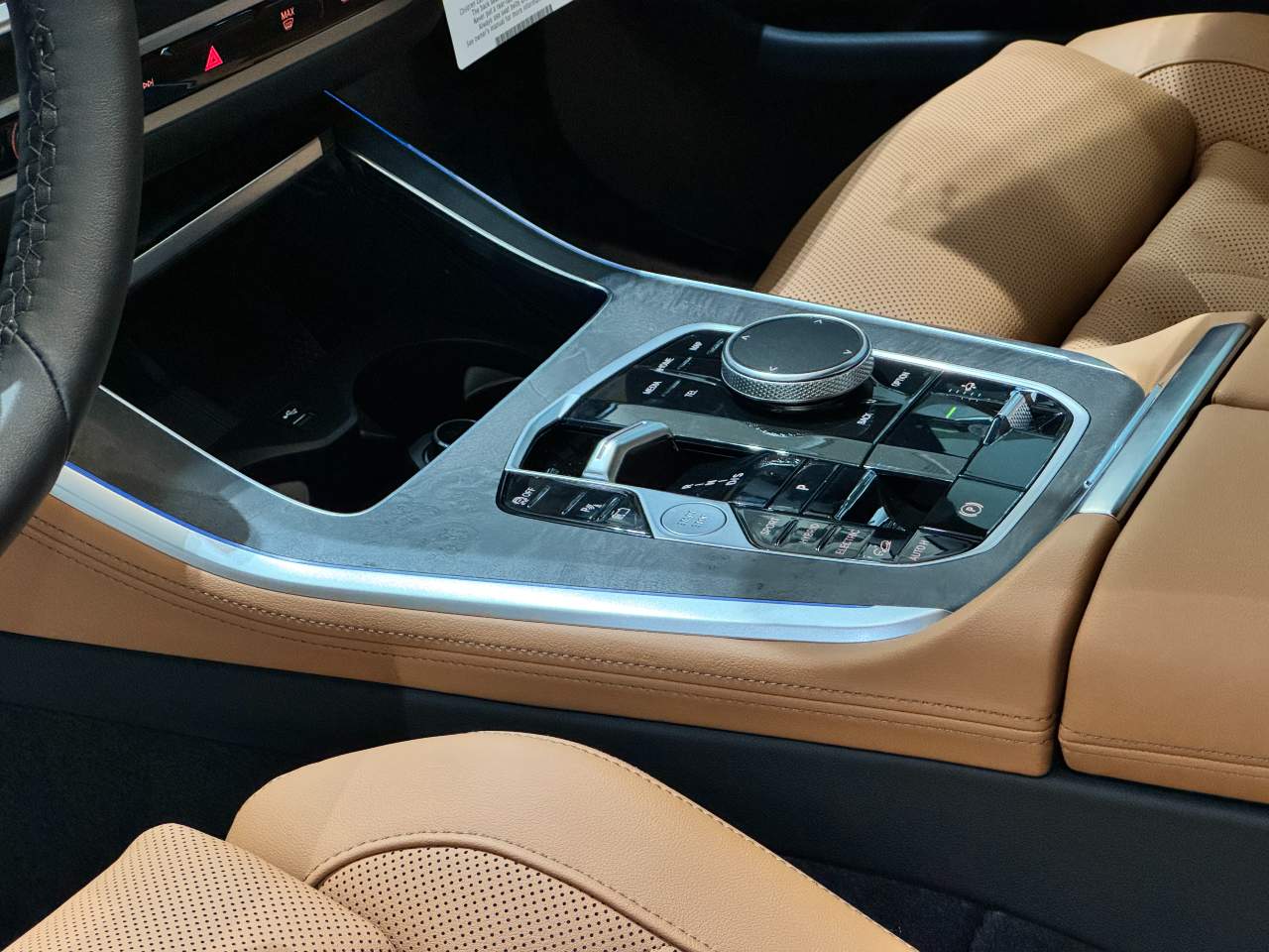 2026 BMW X5 50e - Photo 14