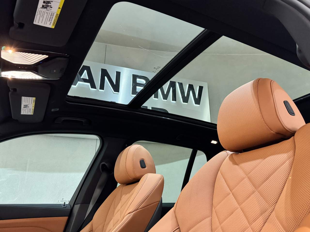 2026 BMW X5 50e - Photo 17
