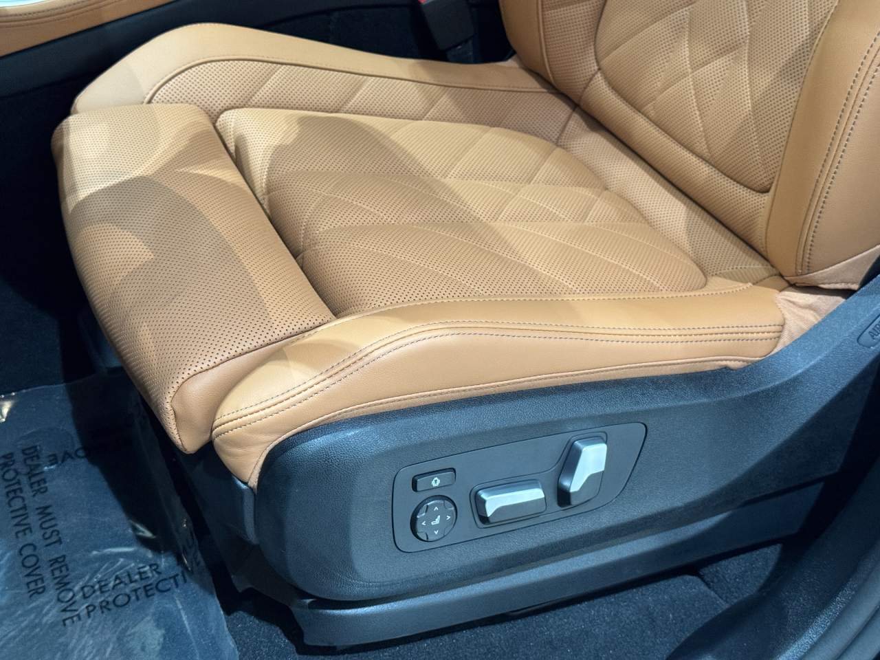 2026 BMW X5 50e - Photo 16