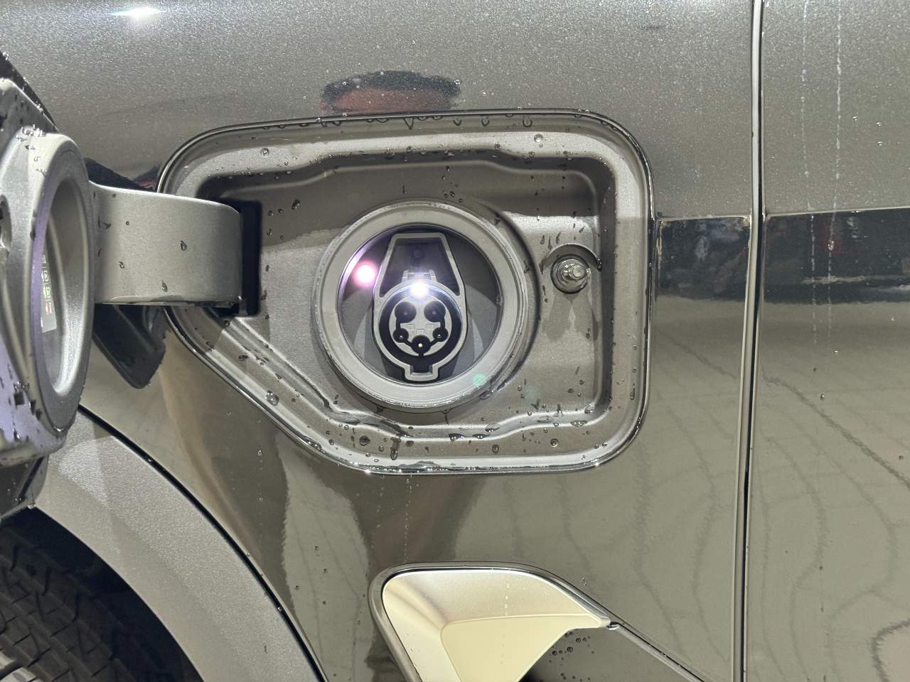 2026 BMW X5 50e - Photo 5