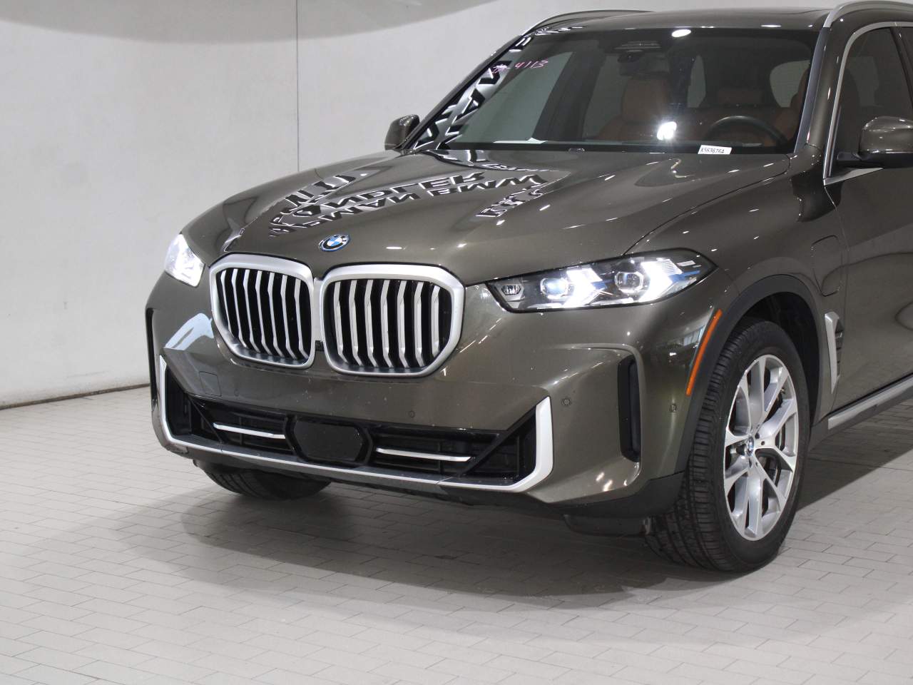 Used 2024 BMW X5 50e with VIN 5UX43EU05R9T89435 for sale in Chandler, AZ