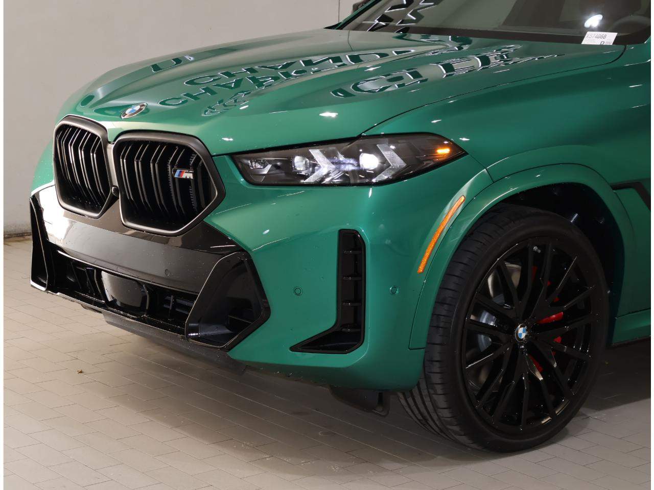 2027 BMW X6 M60i
