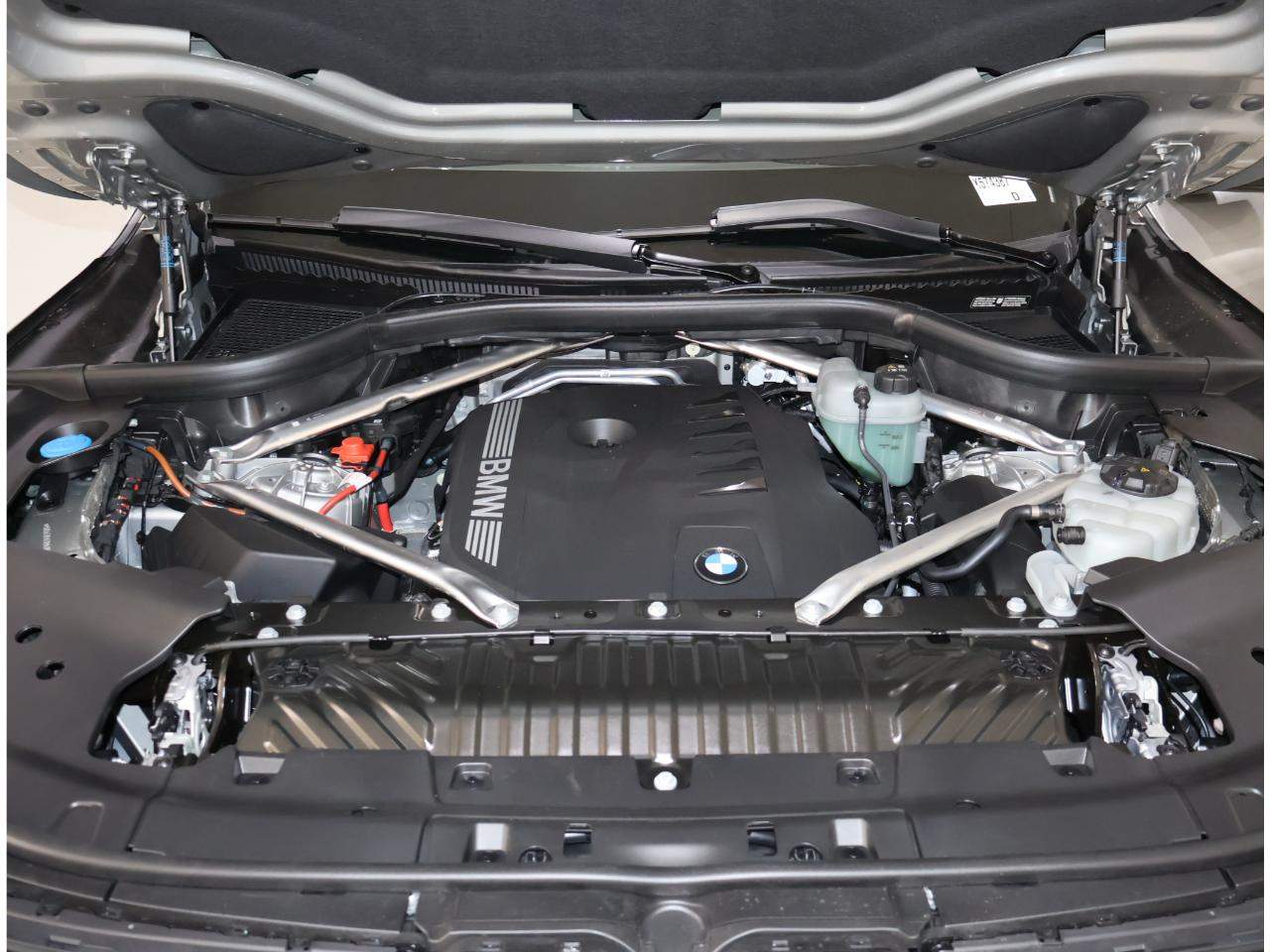 2027 BMW X5 40 xDrive