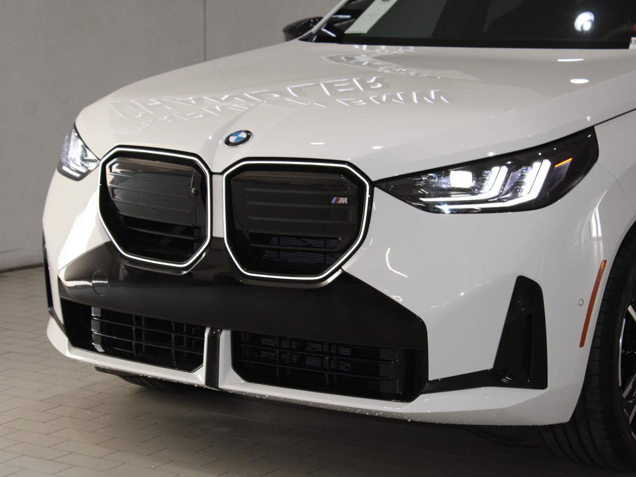 2025 BMW X3 M50