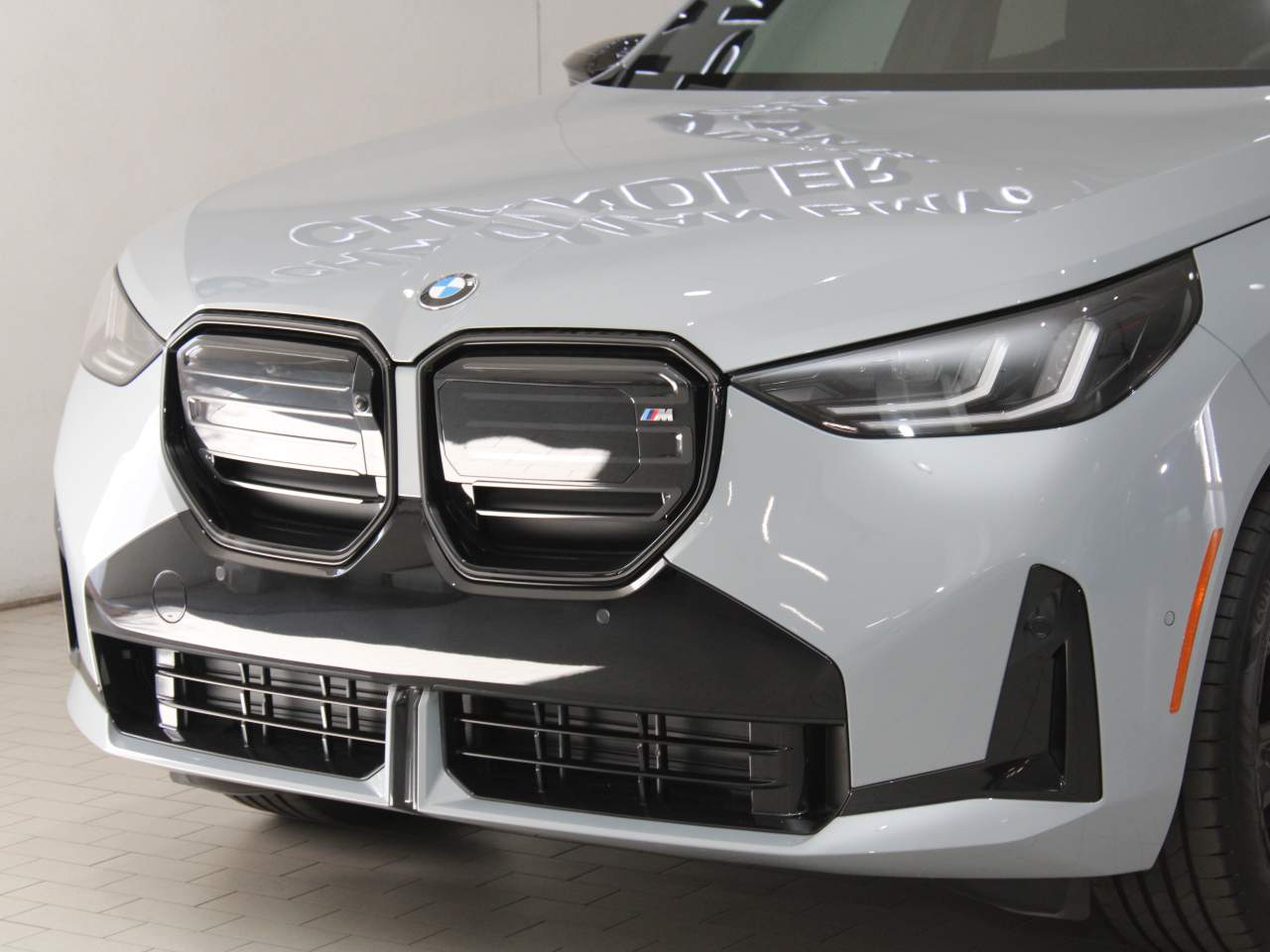 2025 BMW X3 M50