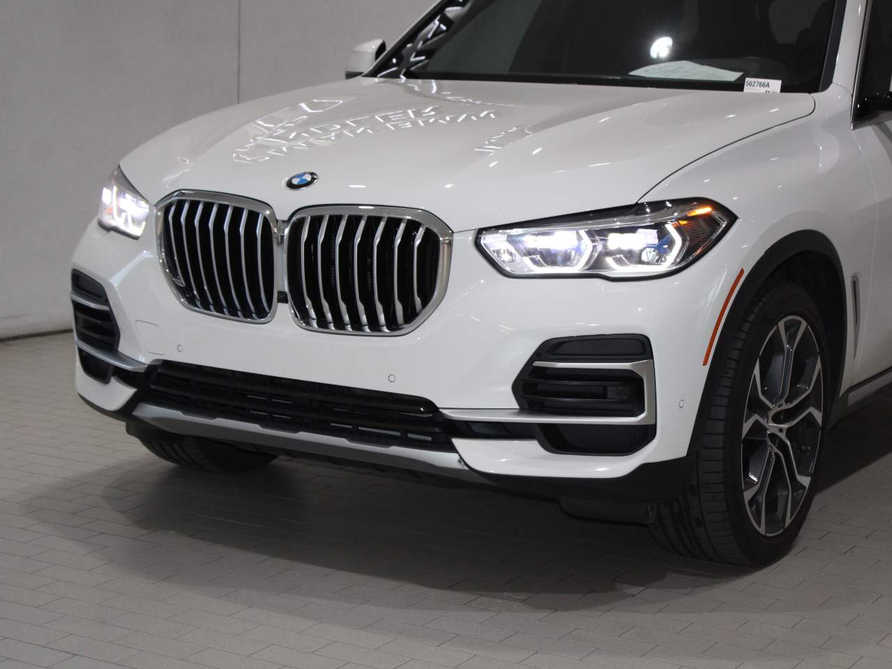 2023 Bmw X5 sDrive40i photo 3