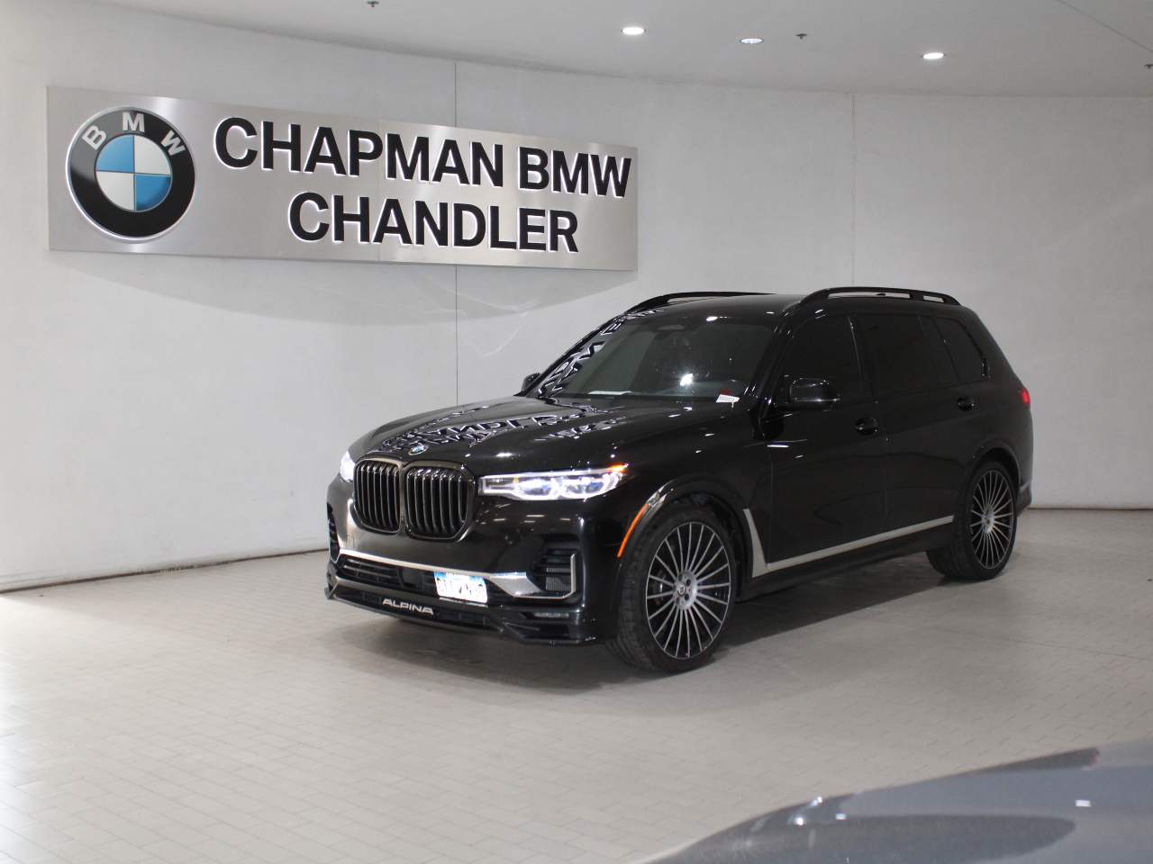 Black Sapphire Metallic 2022 BMW X7 Alpina XB7 AWD SUV / Crossover All-Wheel Drive 8-Speed Automatic