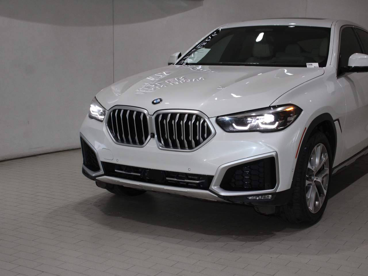 2021 BMW X6 xDrive40i