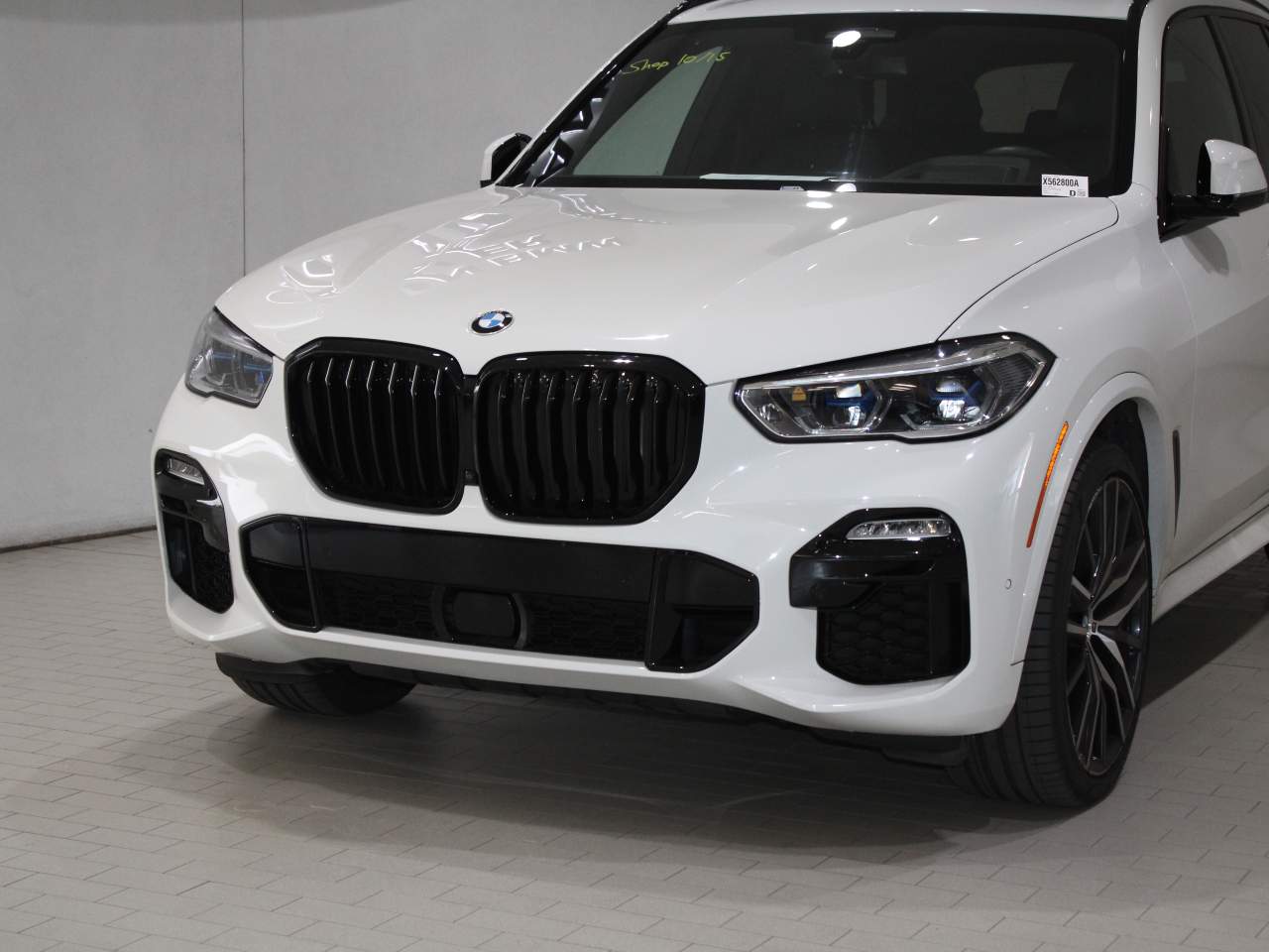 2021 BMW X5 M50i xDrive