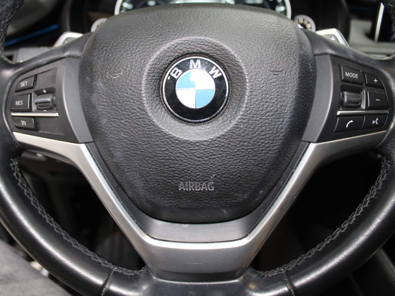 2016 BMW X6 xDrive50i