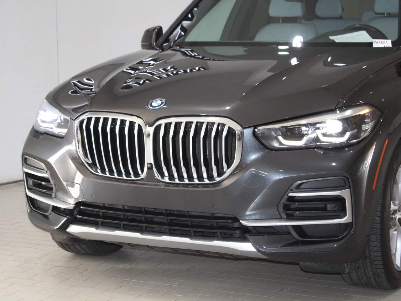2023 BMW X5 xDrive45e