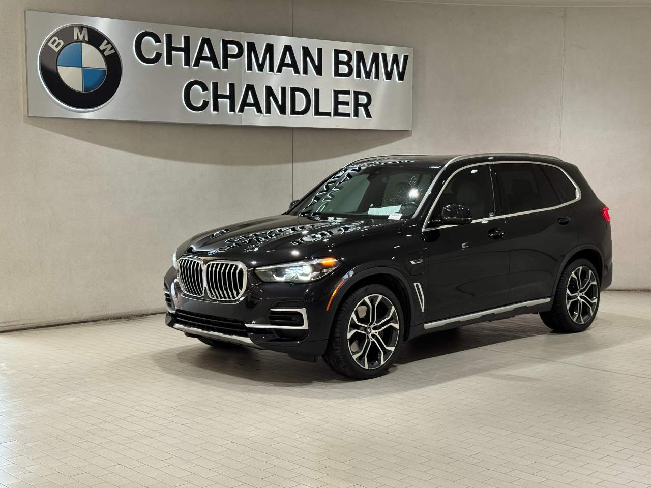 2023 BMW X5 xDrive45e's photo