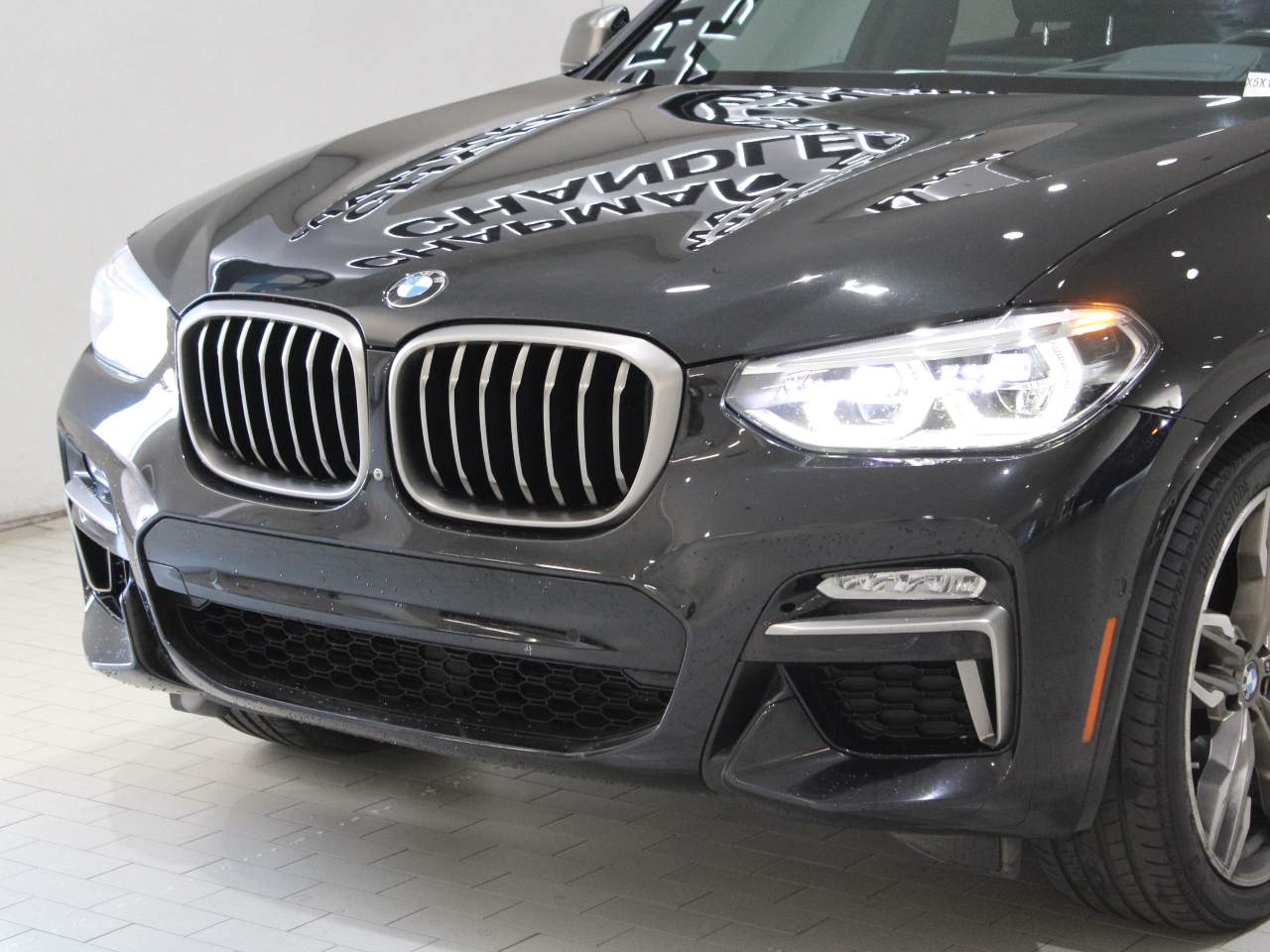 Used 2019 BMW X4 M40i with VIN 5UXUJ5C52KLJ64031 for sale in Chandler, AZ