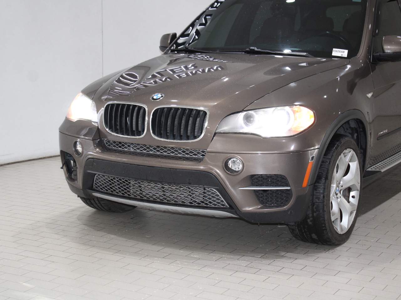 Used 2013 BMW X5 xDrive35i with VIN 5UXZV4C55D0E00456 for sale in Chandler, AZ
