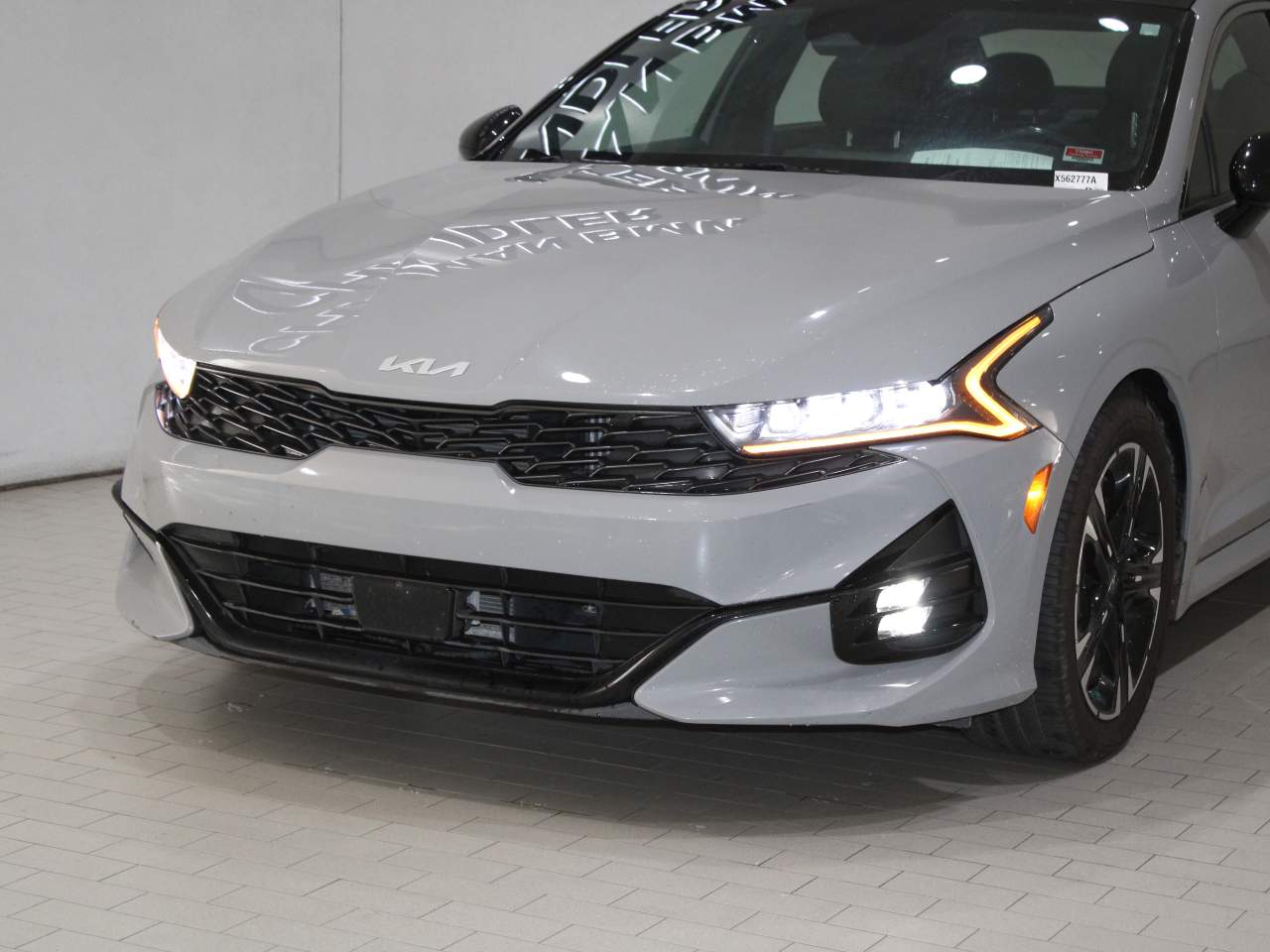 2022 Kia K5 GT-Line photo 3