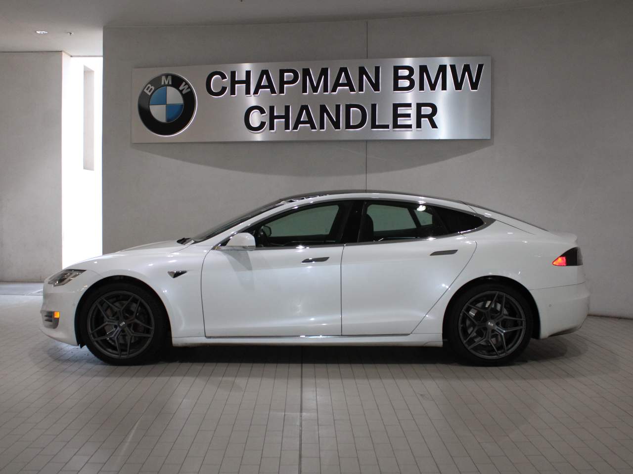 Used 2017 Tesla Model S 75D with VIN 5YJSA1E27HF210470 for sale in Chandler, AZ