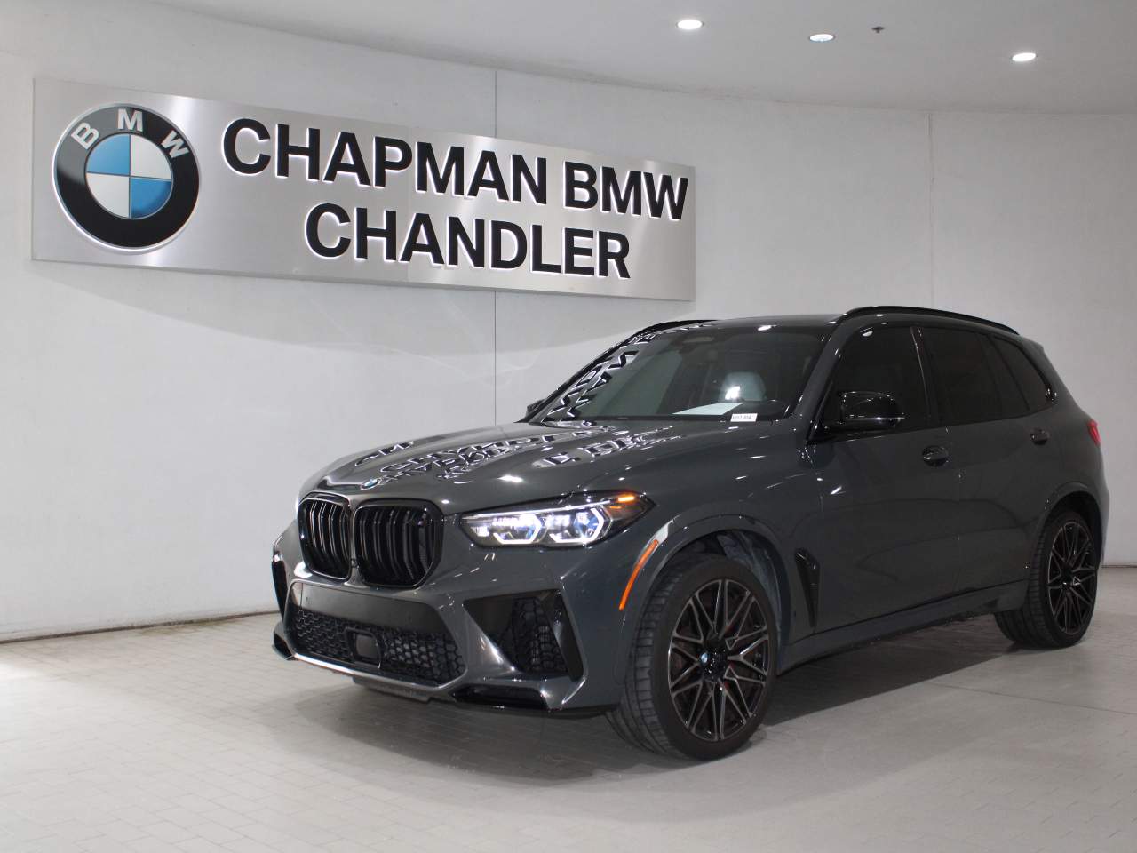 2022 BMW X5 M  