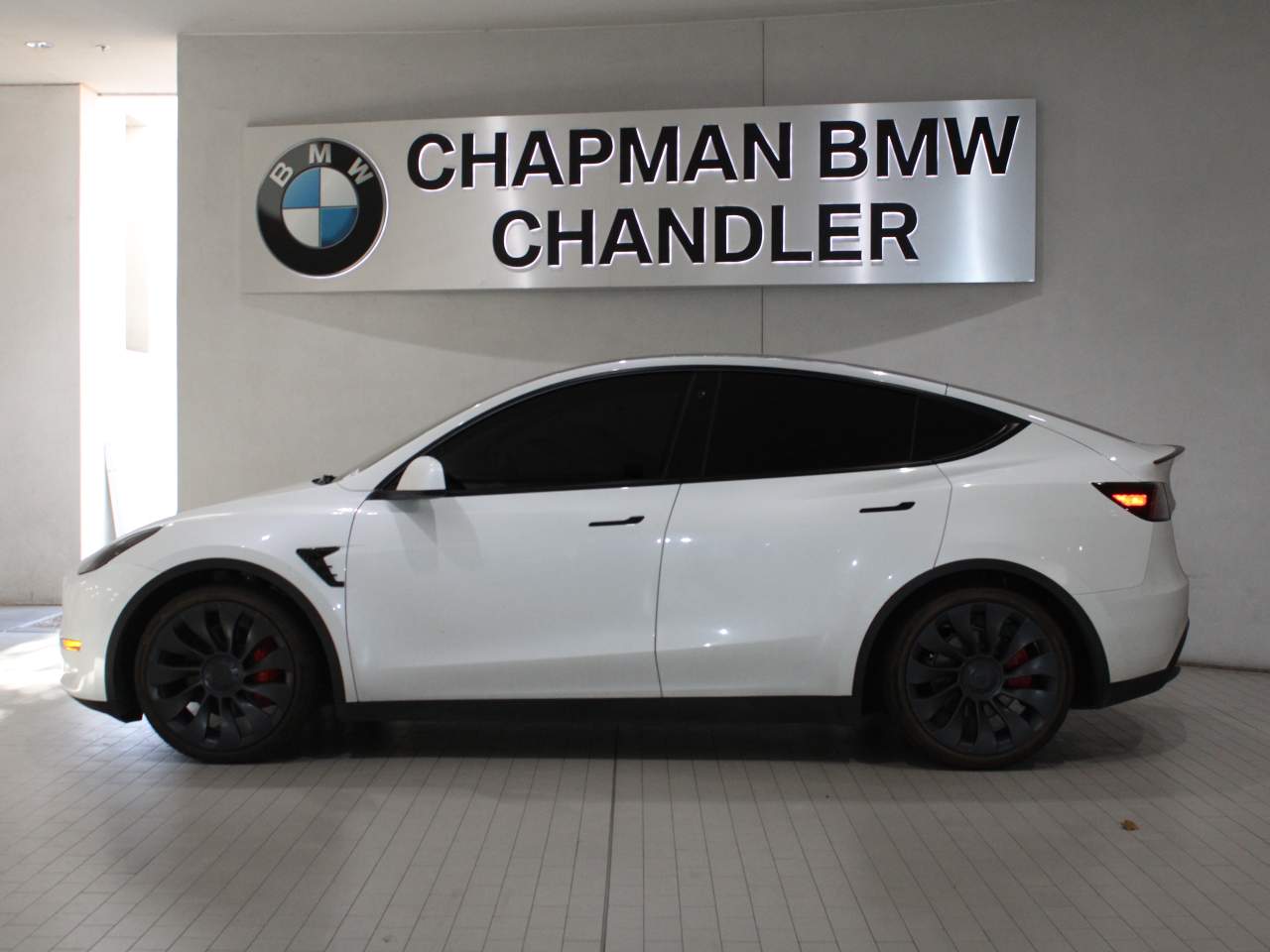 Used 2023 Tesla Model Y Performance with VIN 7SAYGDEF1PF708985 for sale in Northfield, Minnesota