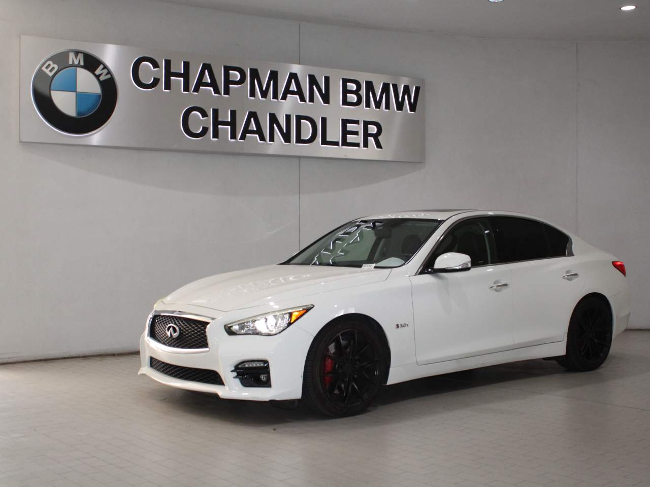 2017 INFINITI Q50 Red Sport 400