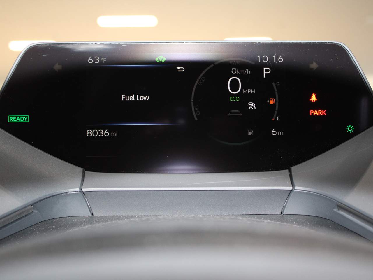 2025 Toyota Prius XLE