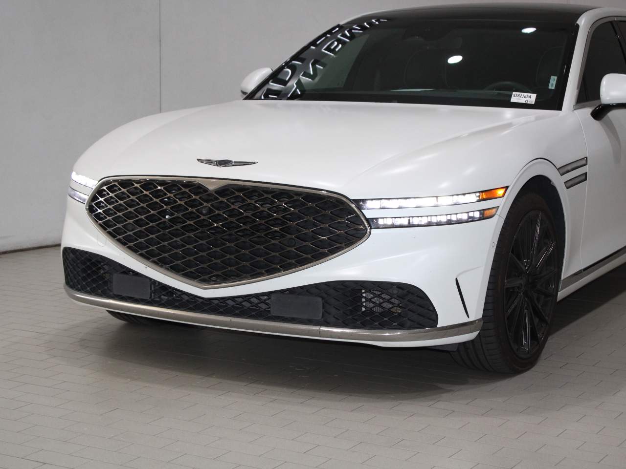 2023 Genesis G90 3.5T e-Supercharger