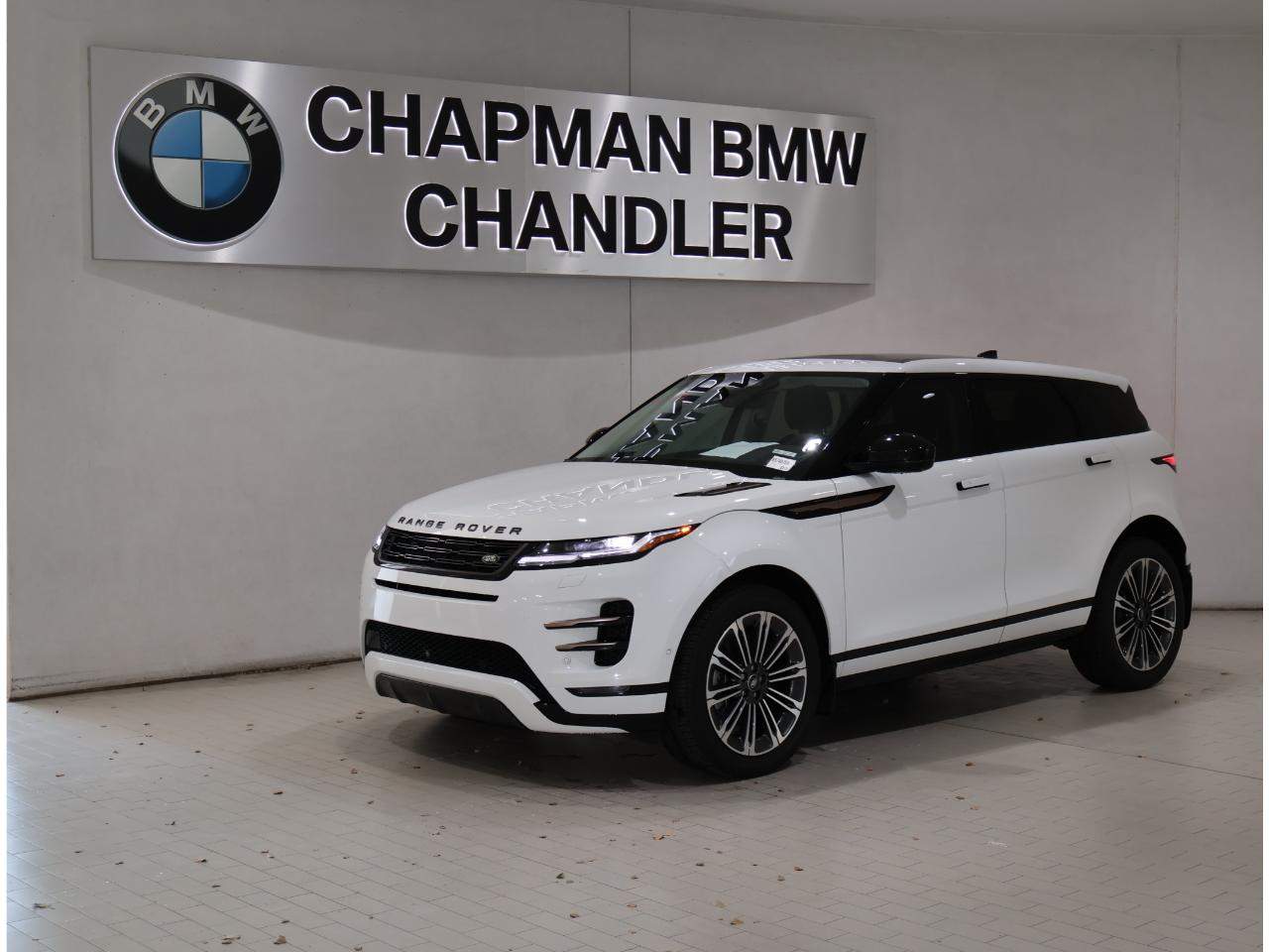 2025 Land Rover Range Rover Evoque P250 Dynamic SE