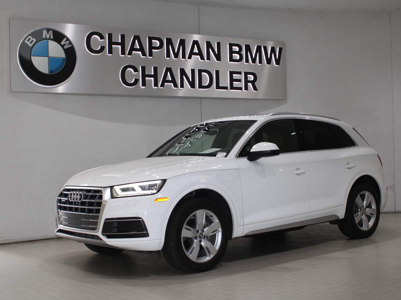 2018 Audi Q5 2.0T quattro Premium Plus