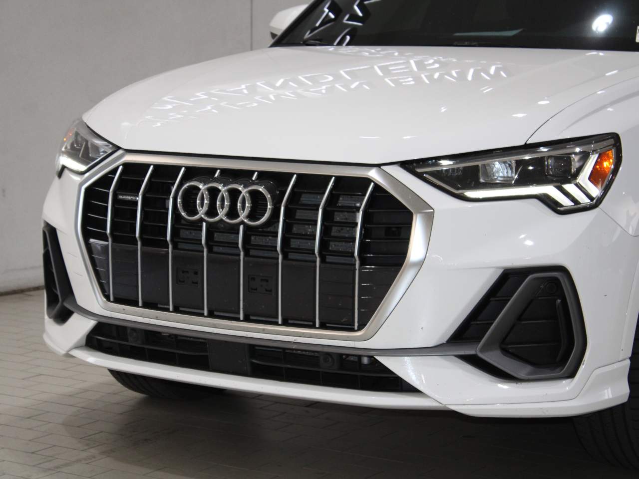 2024 Audi Q3 quattro S line Prem Plus 45 TFSI