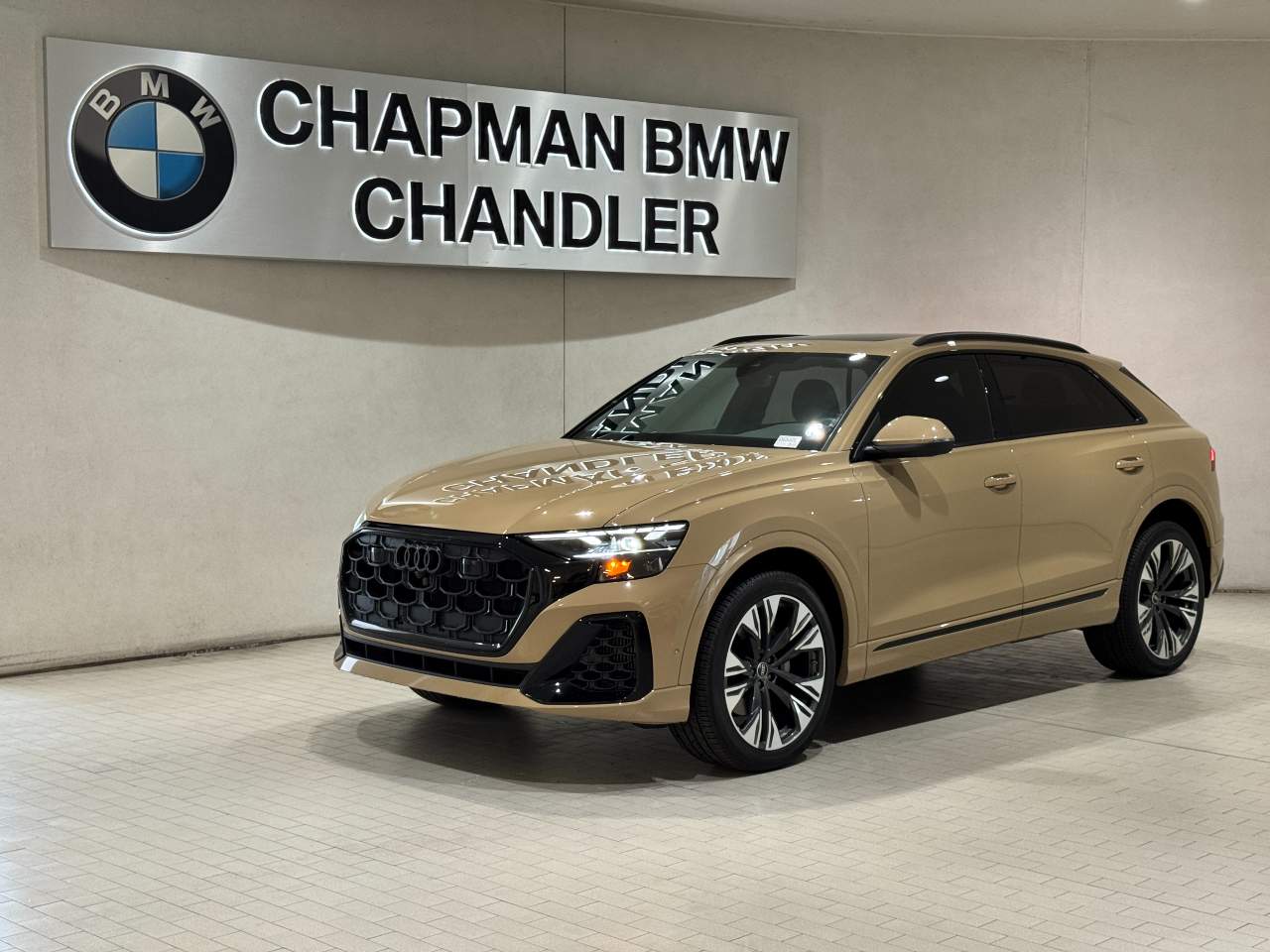 2024 Audi Q8 55 Premium Plus Tiptonic quattro's photo