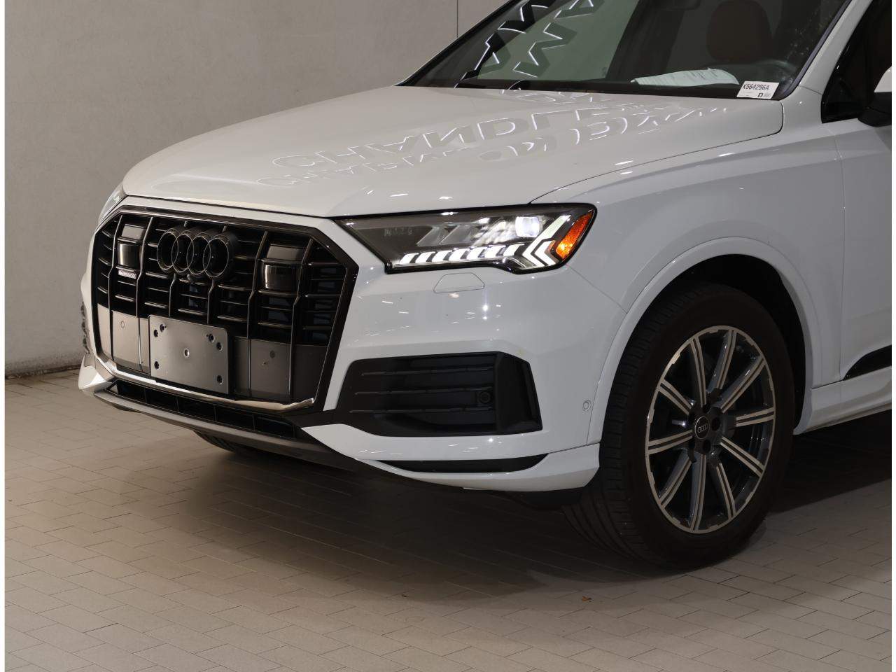 2024 Audi Q7 quattro Premium Plus 45 TFSI