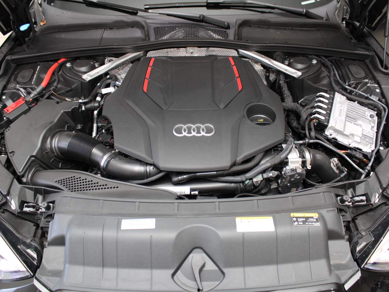 2024 Audi S5 3.0T quattro Premium Plus