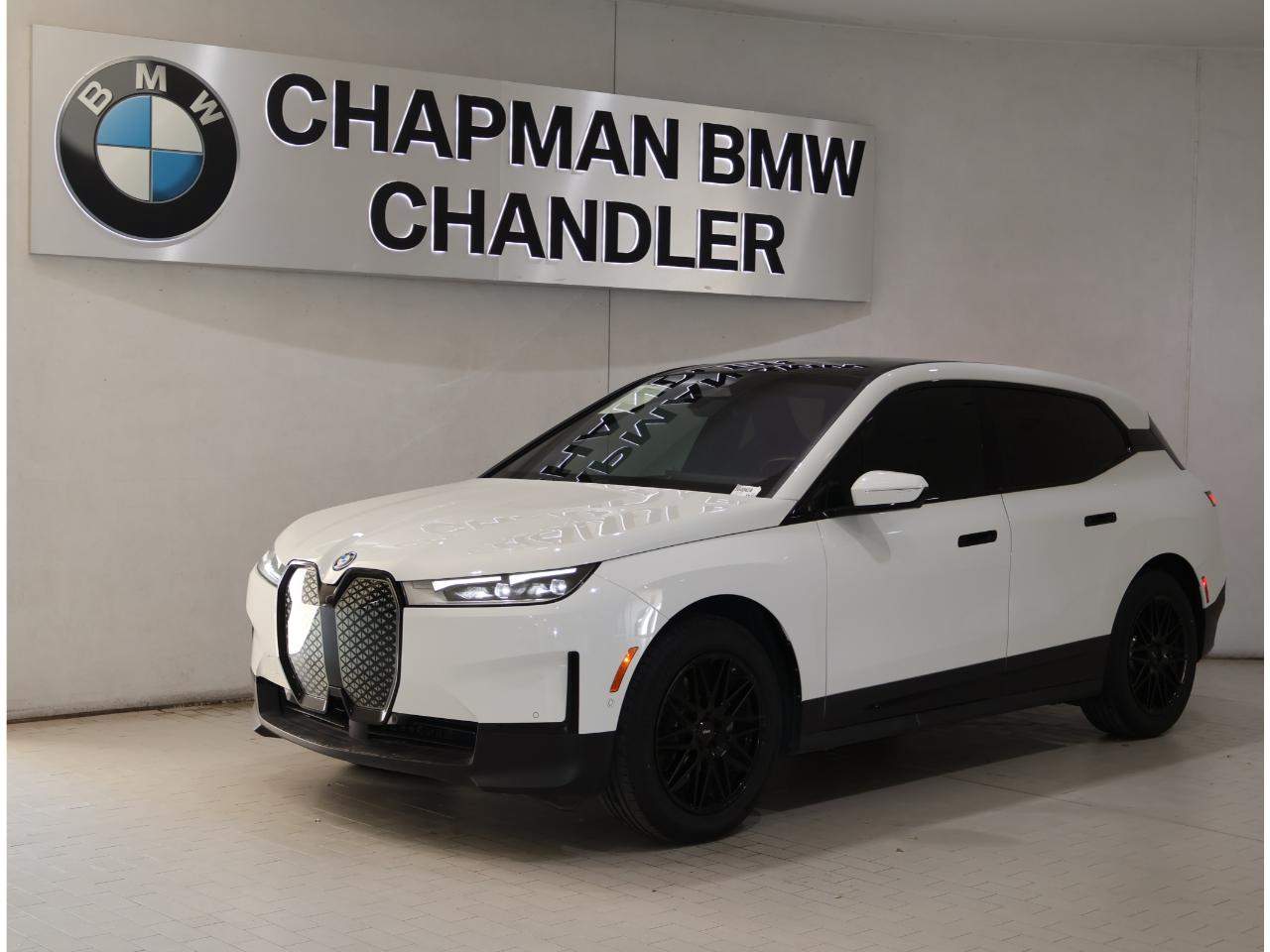 2023 BMW iX