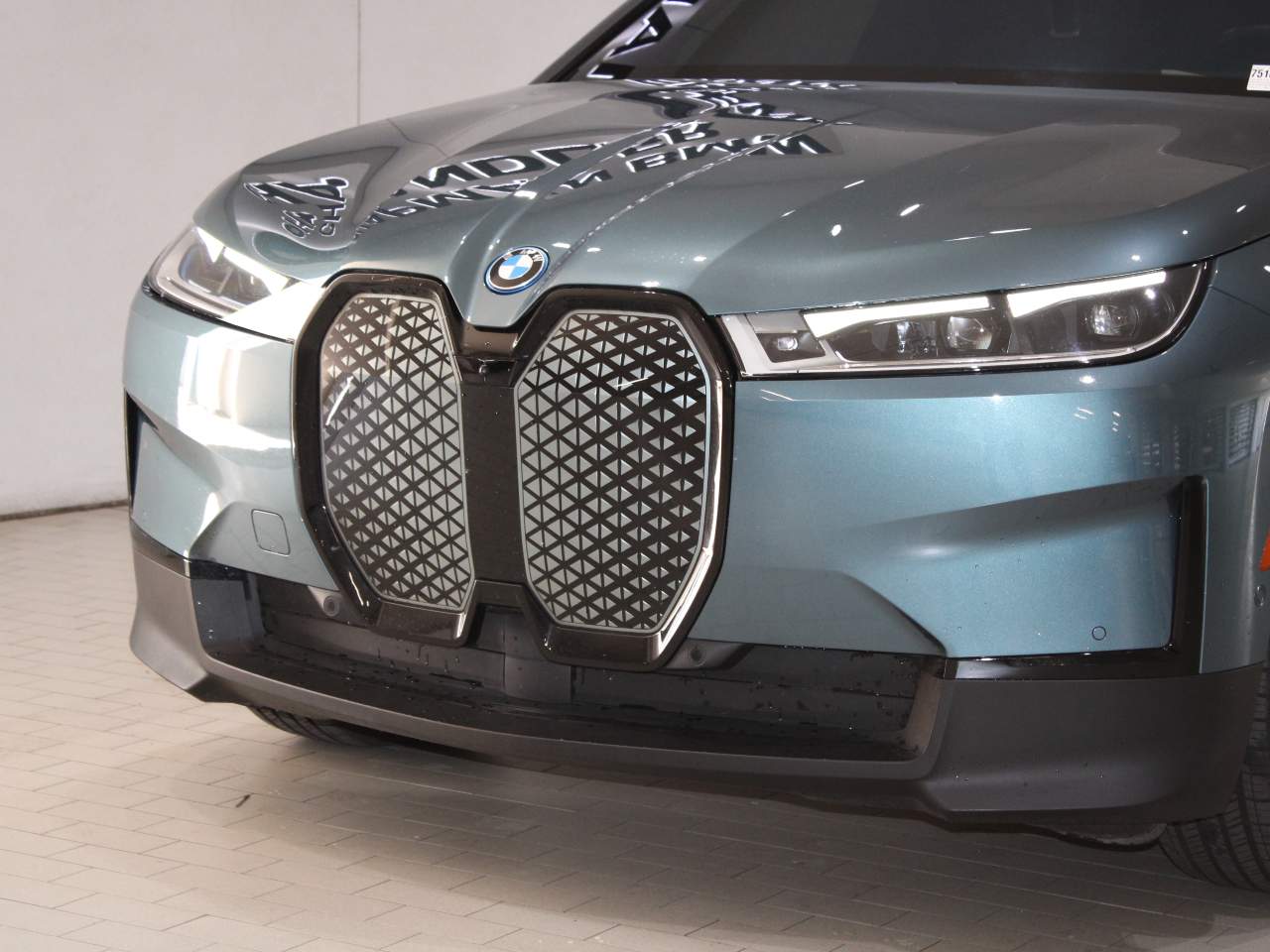 2023 BMW iX xDrive50