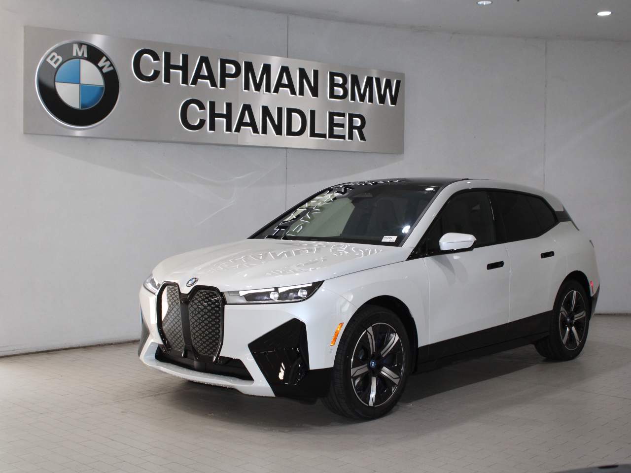 2025 BMW iX xDrive50